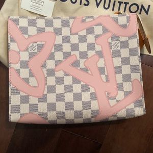 Louis Vuitton Limited Tahiti Damier Pouchette